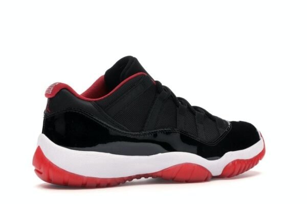 Jordan 11 Retro Low Bred