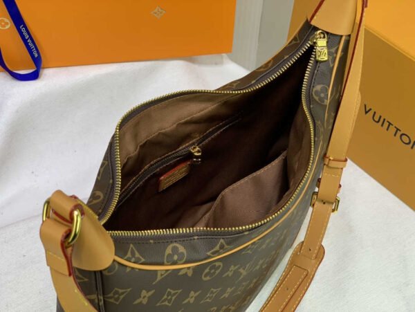 Louis Vuitton Boulogne 35 Monogram Canvas For Women, Women’s Handbags, Shoulder And Crossbody Bags 13.8in/35cm LV M51260