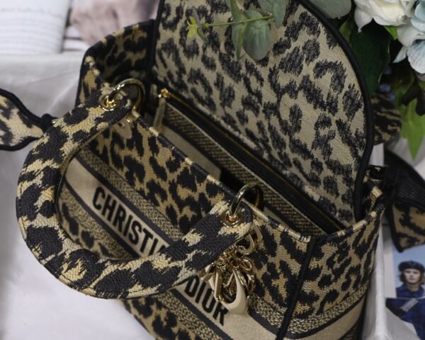 Christian Dior Medium Lady D-Lite Bag Black Gold, For Women, Women’s Handbags 24cm/9.5in CD M0565ORHM_M918