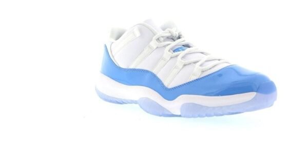 Jordan 11 Retro Low University Blue (2017)