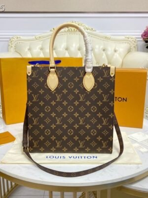 Louis Vuitton Sac Plat PM Monogram Canvas For Women, Women’s Handbags, Shoulder And Crossbody Bags 11.8in/30cm LV M45848