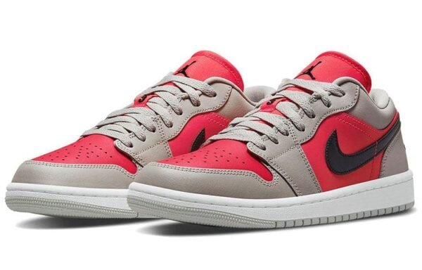 Jordan 1 Low Light Iron Ore Red DC0774-060