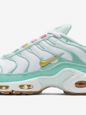 NoJxdv0u-nike-air-max-plus-teal-twist-cj9925-300-release-date-1.jpg