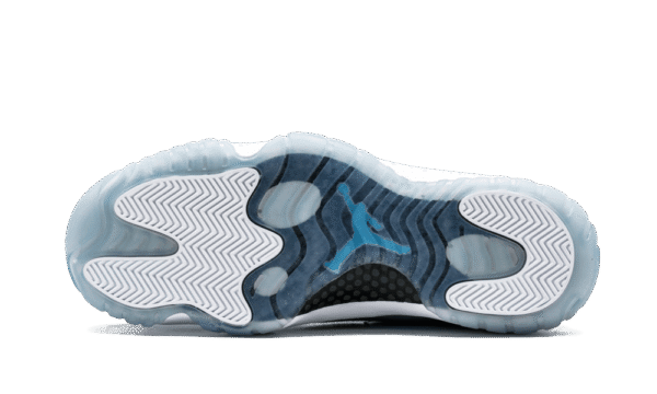 Jordan 11 Retro  Pantone