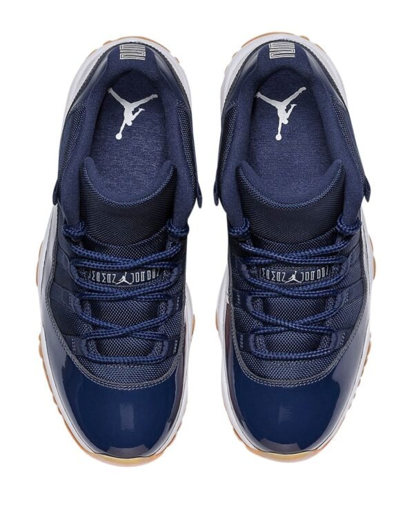 Air Jordan 11 Low Navy Gum