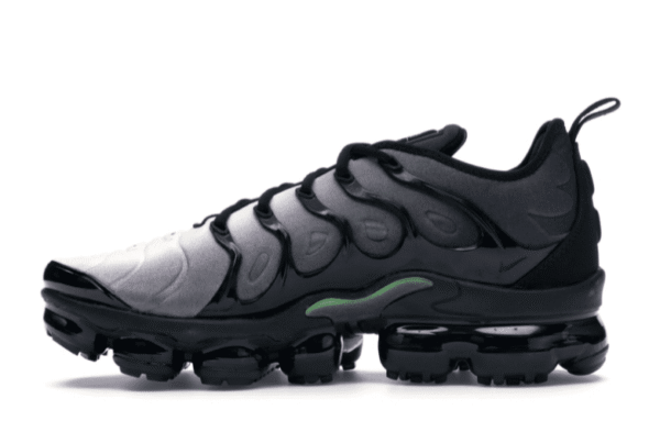 Air VaporMax Plus Black Volt