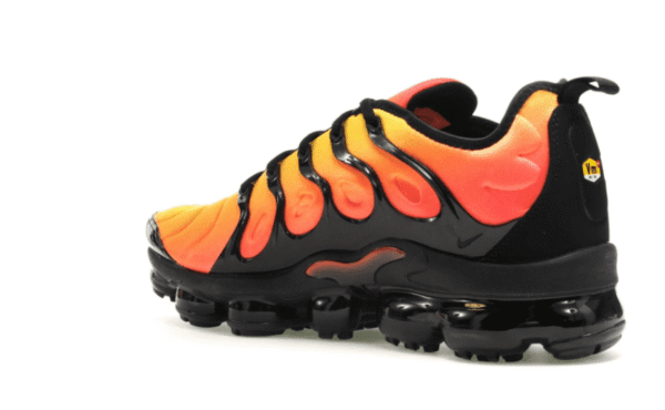 Air VaporMax Plus Black Orange Crimson