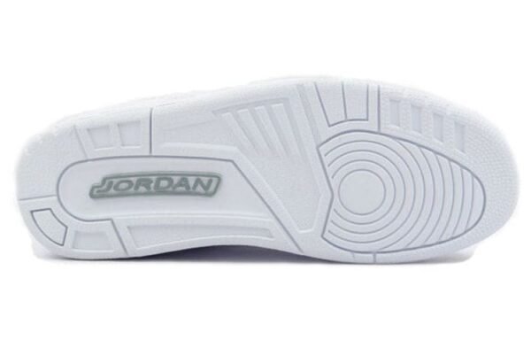 Jordan 3 Retro ‘Pure Money’ White/Metallic Silver 136064-103