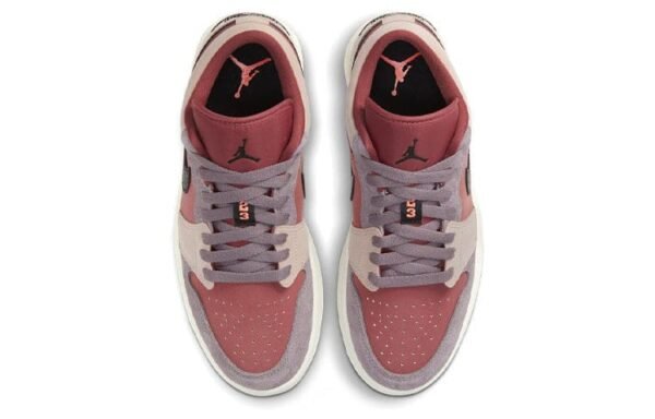 Jordan 1 Low ‘Canyon Rust’ Canyon Rust/Black/Purple Smoke DC0774-602