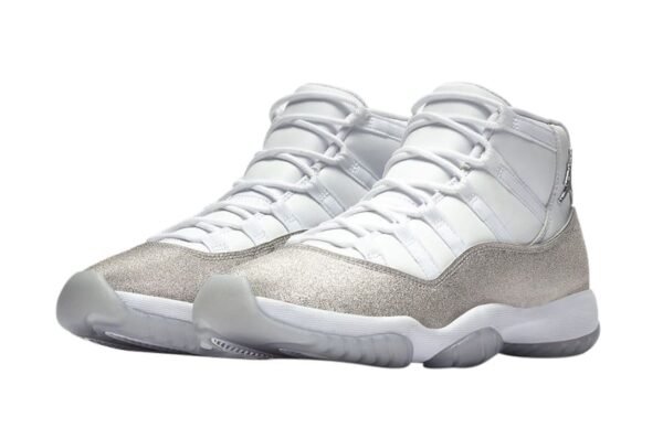 Jordan 11 Retro WMNS Metallic Silver