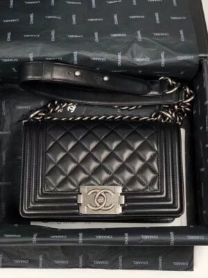 BOY CHANEL Small