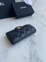 Chanel Classic Leather Wallet In Black