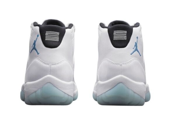 Jordan 11 Retro Legend Blue