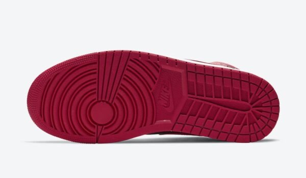 Jordan 1 Retro Mid Banned 2020