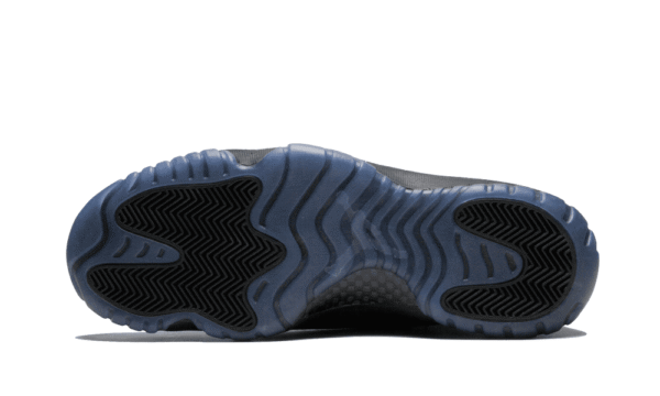 Jordan 11 Retro Cap and Gown