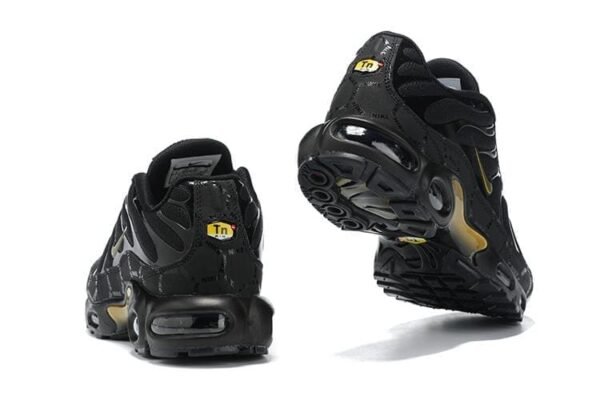 Air Max TN Plus Black Metallic Gold (GS)