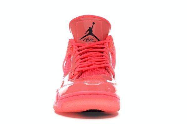 Jordan 4 Retro Hot Punch
