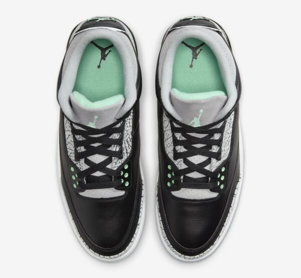 Air Jordan 3 “Green Glow”