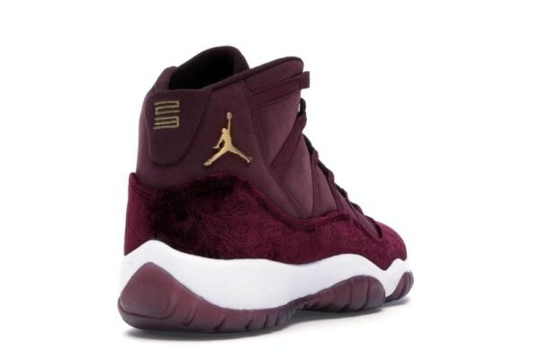 Jordan 11 Retro Heiress Night Maroon