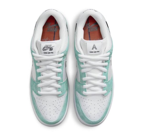 April Skateboards X Nike Sb Dunk Low