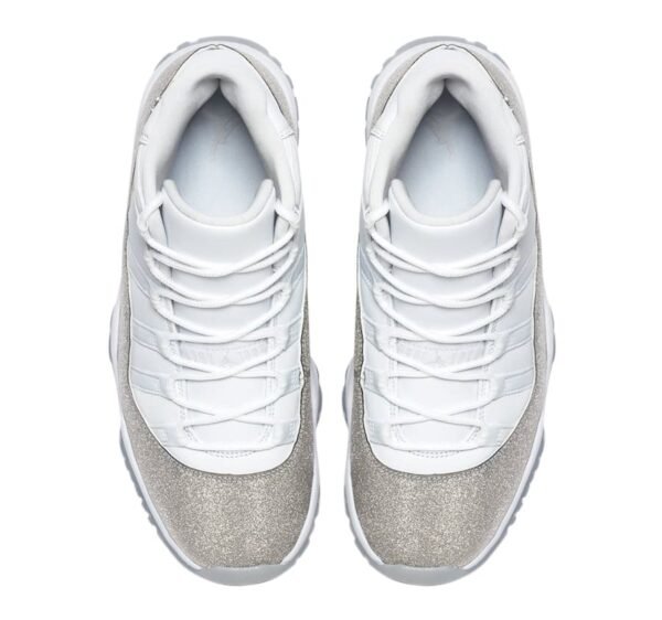 Jordan 11 Retro WMNS Metallic Silver