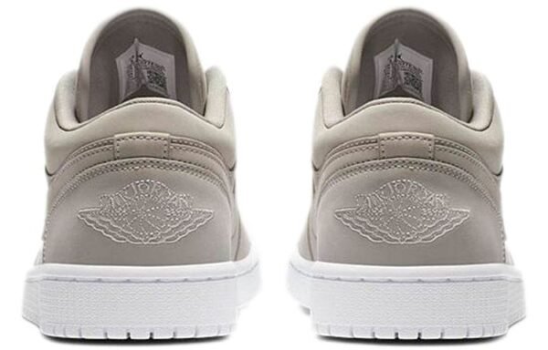 Jordan 1 Low ‘Grey Fog’ Grey Fog/Grey Fog/White DC0774-002