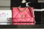 Chanel 19