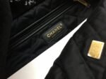 CHANEL 22