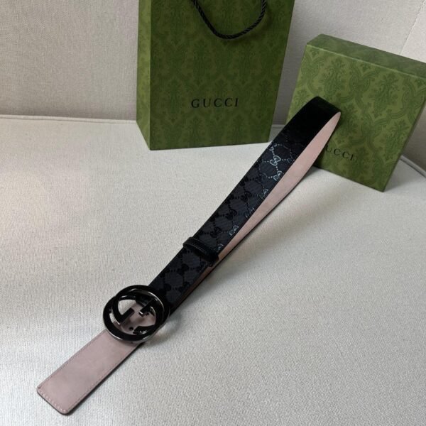 Gucci Double G