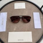 AVIATOR SUNGLASSES