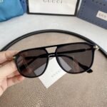 AVIATOR SUNGLASSES