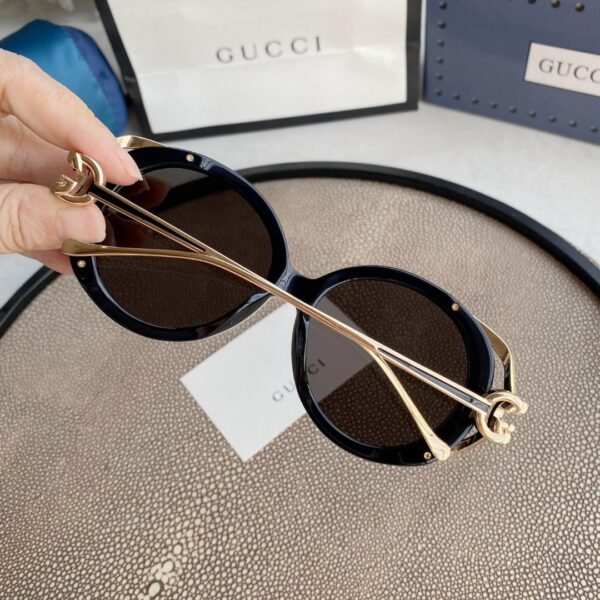 ROUND-FRAME INTERLOCKING G SUNGLASSES