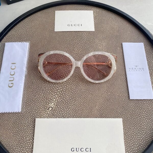 ROUND-FRAME INTERLOCKING G SUNGLASSES