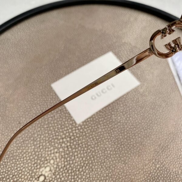 GUCCI SUNGLASSES