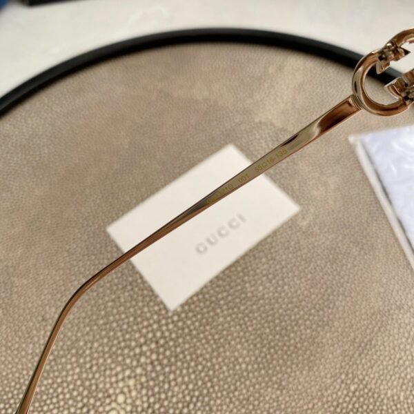 GUCCI SUNGLASSES