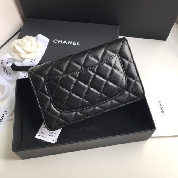 Chanel WOC