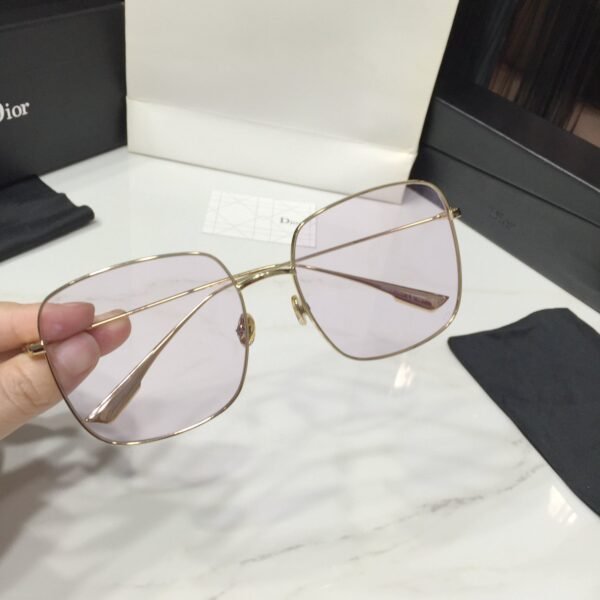 STELLAIRE Sunglasses
