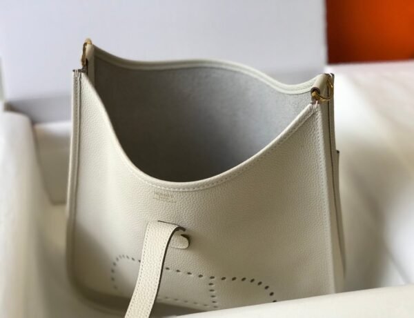 Hermes Evelyne