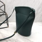 SANGLE BUCKET