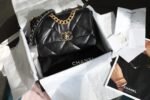Chanel 19