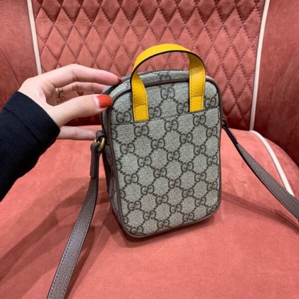 Gucci  backpack