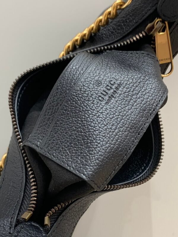 Aphrodite handbag