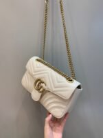 Classic flap bag