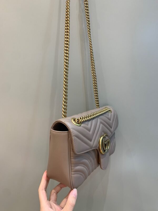 Classic flap bag