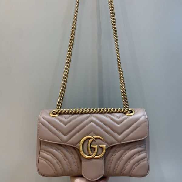 Classic flap bag