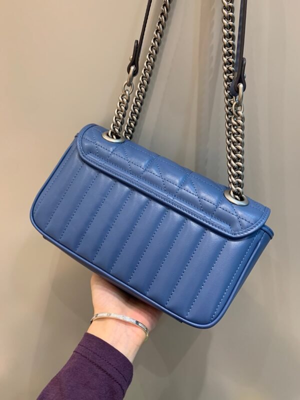 Classic flap bag