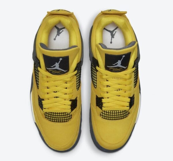 Jordan 4 Retro Lightning (2021)