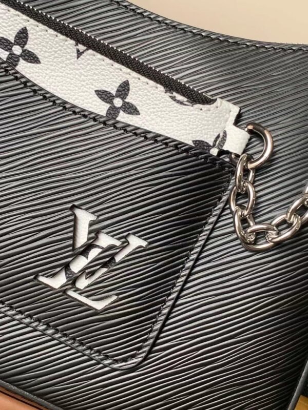 LOUIS VUITTON Marelle Black Epi
