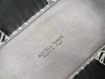 Bottega Veneta Medium Arco Tote Bag